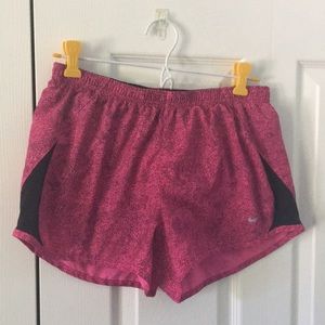 Nike Tempo Patterned Shorts